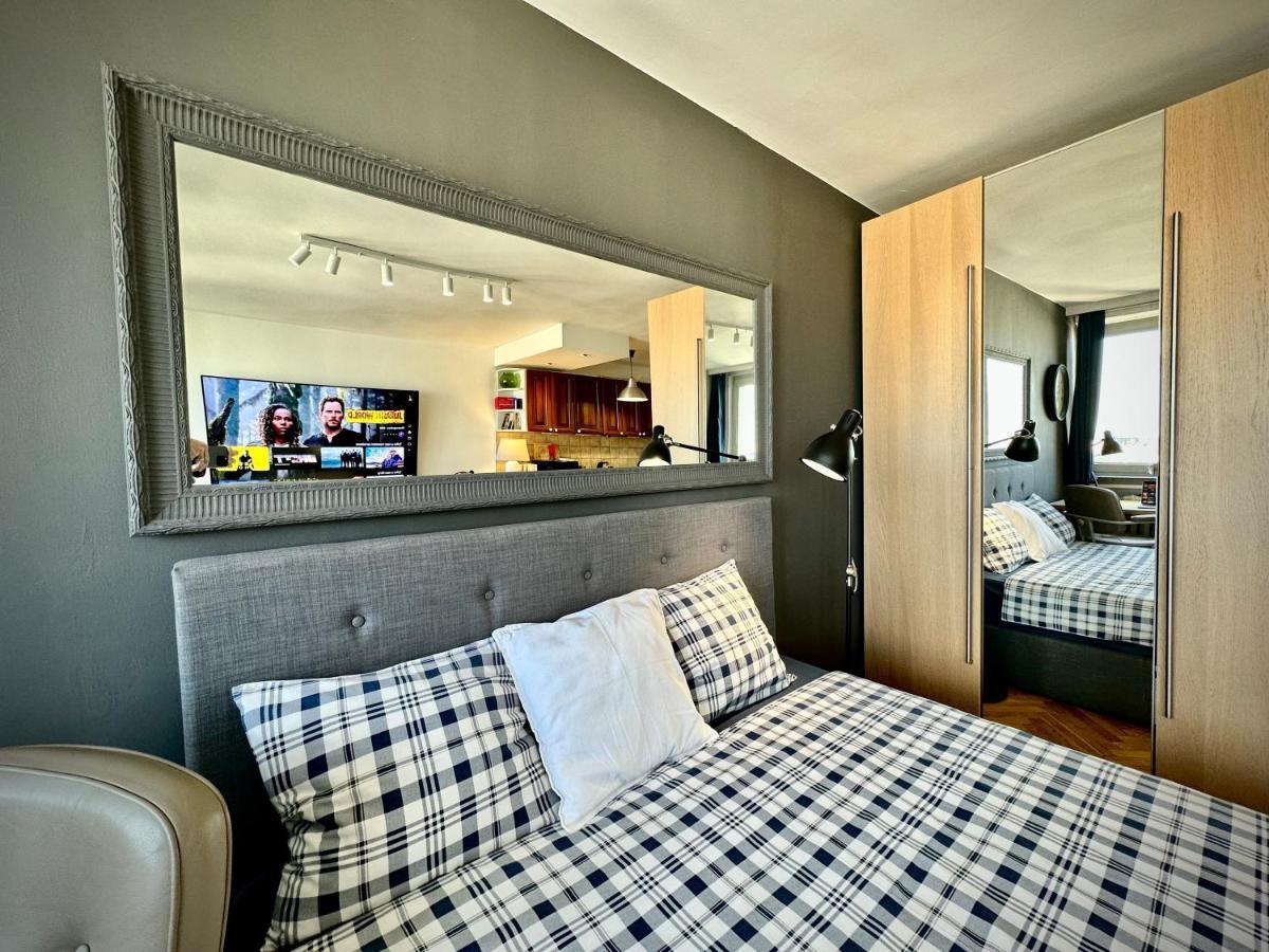 Super Apartament White Warszawa 2X Metro Scisle Centrum Wifi 300 Mbs New Eksteriør billede